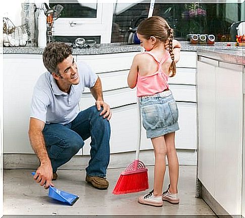 Helping to clean up is one of the good rules of conduct in every family.  Small children can certainly take on household chores.