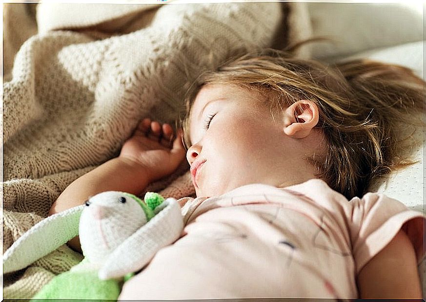 3 tricks to get your child to sleep in their bed