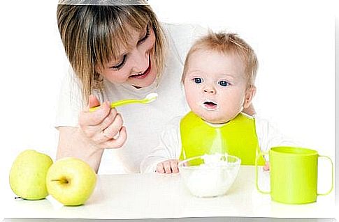 Constipation in babies should also be relieved through diet.