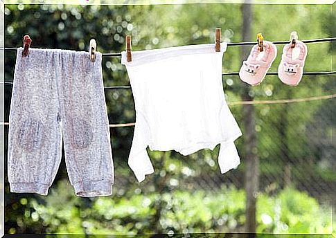 Koting: clothesline