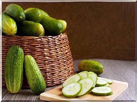 Cucumber for heat rash