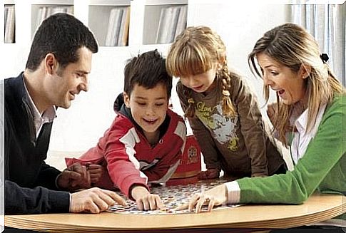 Promote children's intelligence through games